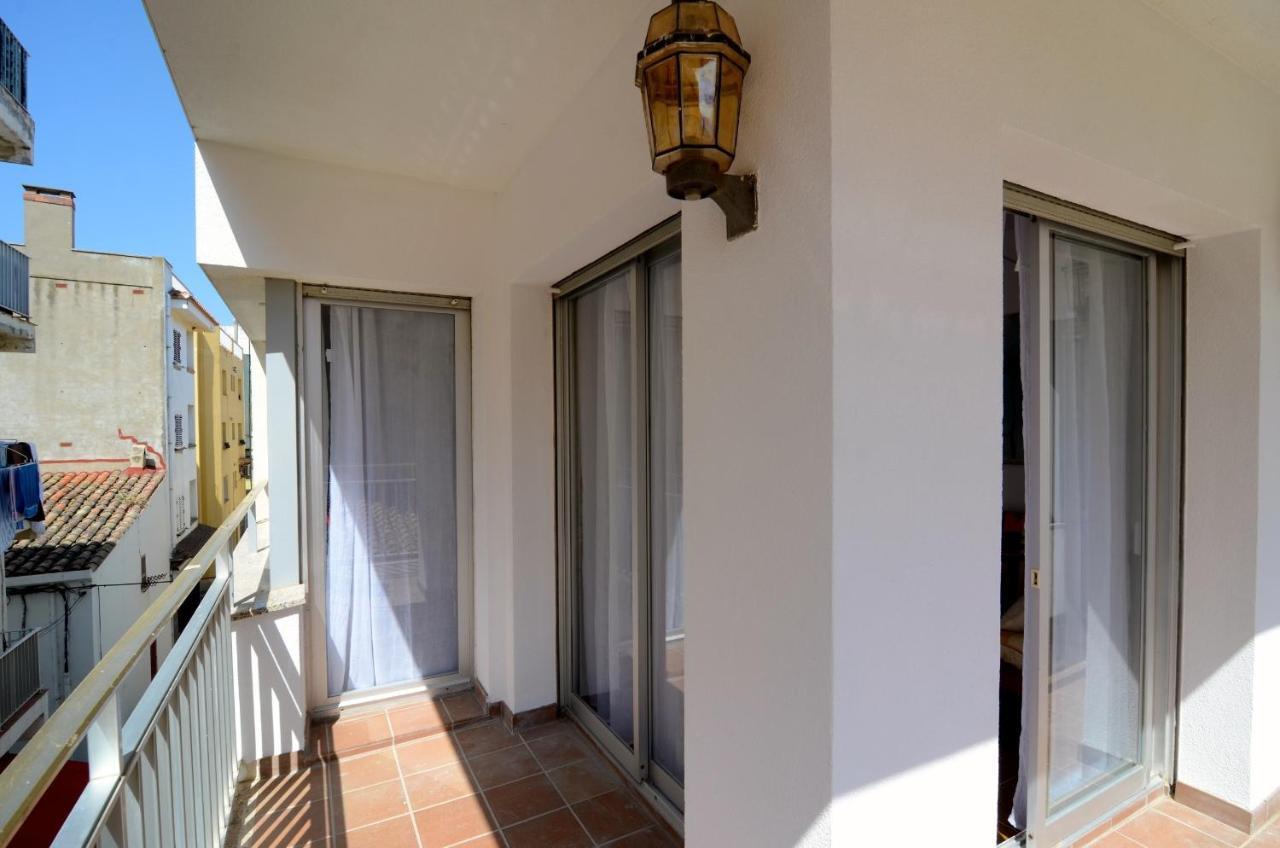 Puig Sureda - Apartamentos L'Escala Room photo